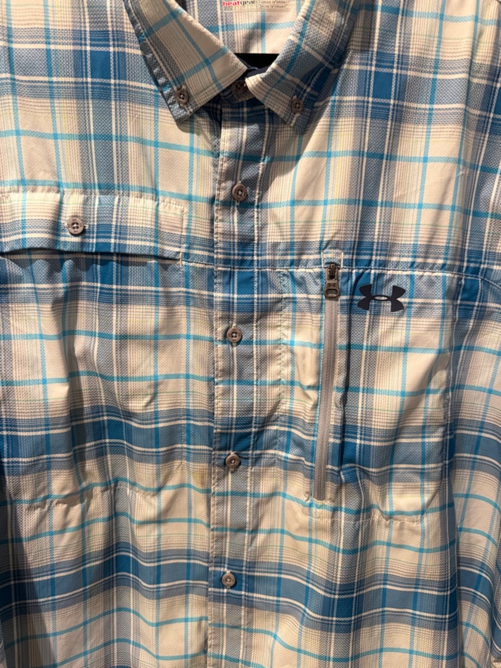 Under Armour Men’s Light Blue and White Plaid Short-Sleeve Button-Down Shirt - Picture 4 of 7